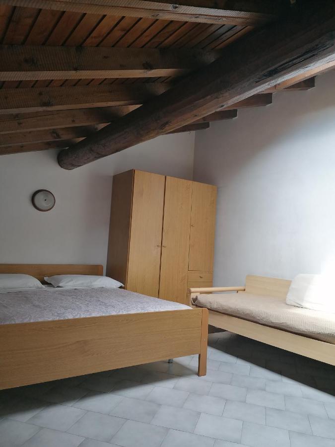 הוילה Zone Casa Vacanze 'La Piazza' מראה חיצוני תמונה