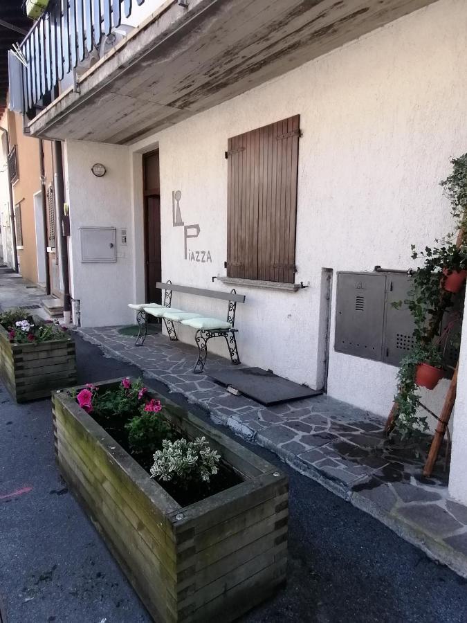 הוילה Zone Casa Vacanze 'La Piazza' מראה חיצוני תמונה