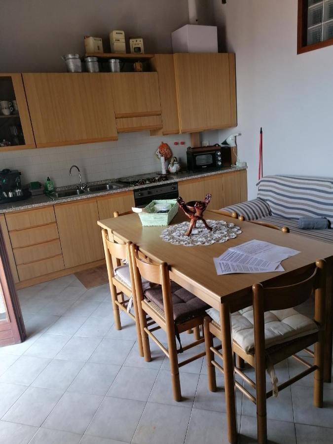 הוילה Zone Casa Vacanze 'La Piazza' מראה חיצוני תמונה